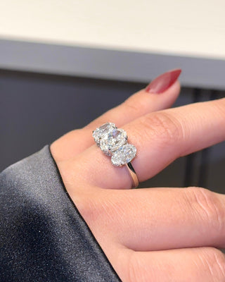 4.0ctw Three Stone Oval Cut Moissanite Engagement Ring