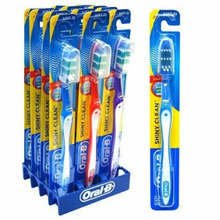 Oral-B Tooth Brush Shiny Clean Soft 1'S
