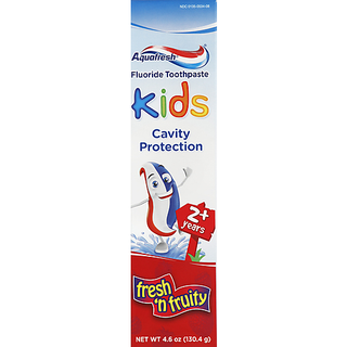 Aquafresh Kids Fresh 'n Fruity Fluoride Toothpaste 4.6 Oz. Box