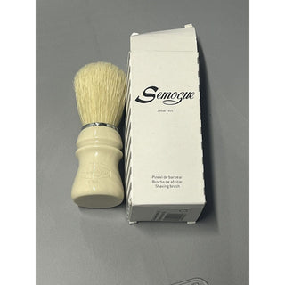 Semogue Owners Club Finest Badger Shaving Brush – Cherry Wood – Stand