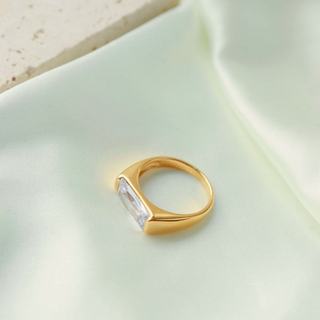 CLOTILDE JORDAN RING