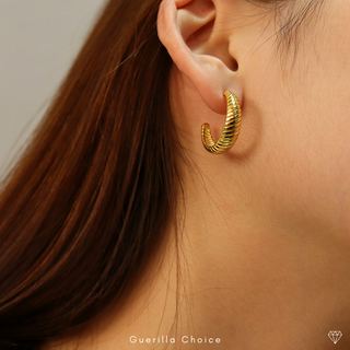 LA ELYSE GOLD EARRINGS