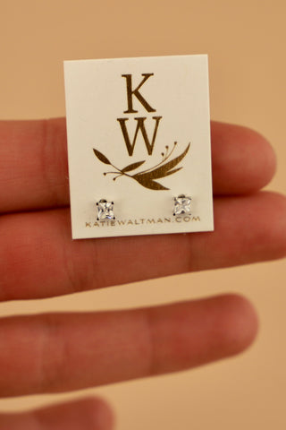 SILVER SQUARE CZ STUD