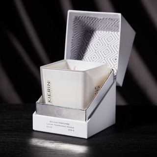 SANTAL SKY SCENTED CANDLE