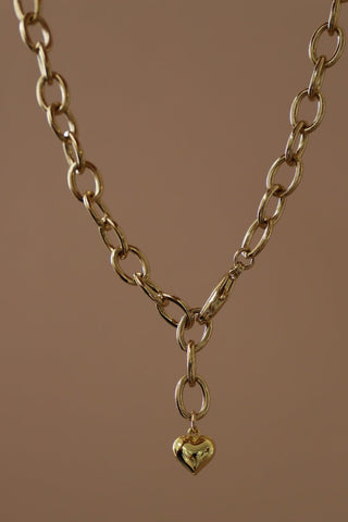 AMOUR LINK CHAIN NECKLACE