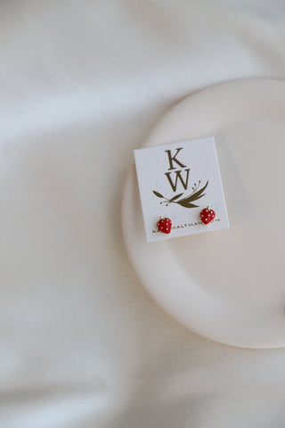 MINI STRAWBERRY STUDS