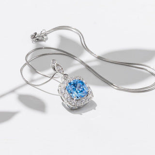 Winter Diamond™ 18K White Gold Pendant