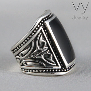 Onyx or Shell
