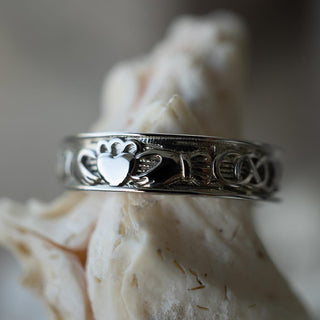 Claddagh Promise™ 18K White Gold Men's Ring