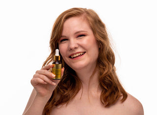 Pore Refining & Redness Relief Serum – Vegan, Gluten-Free, Hypoallergenic Brightening Formula