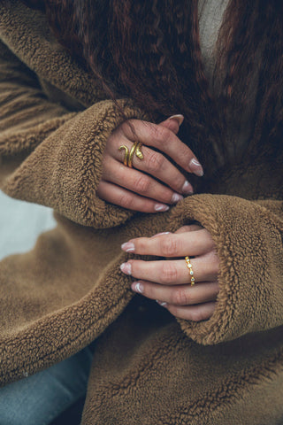 ESTELLE SNAKE RING