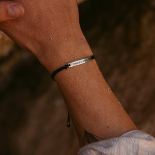 Customizable String Bracelet
