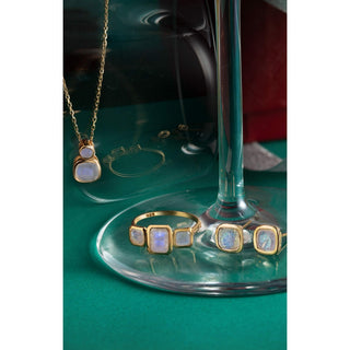 Malaika Rainbow Moonstone Round and Cushion Cut Necklace