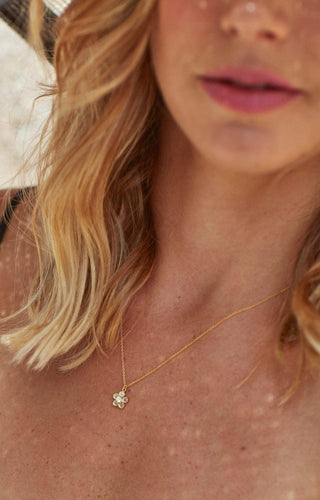 White Opal Daisy Necklace