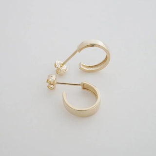 Huggie Hoops, 14k Gold