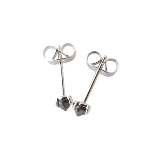 Iron Ore Point Solitaire Studs